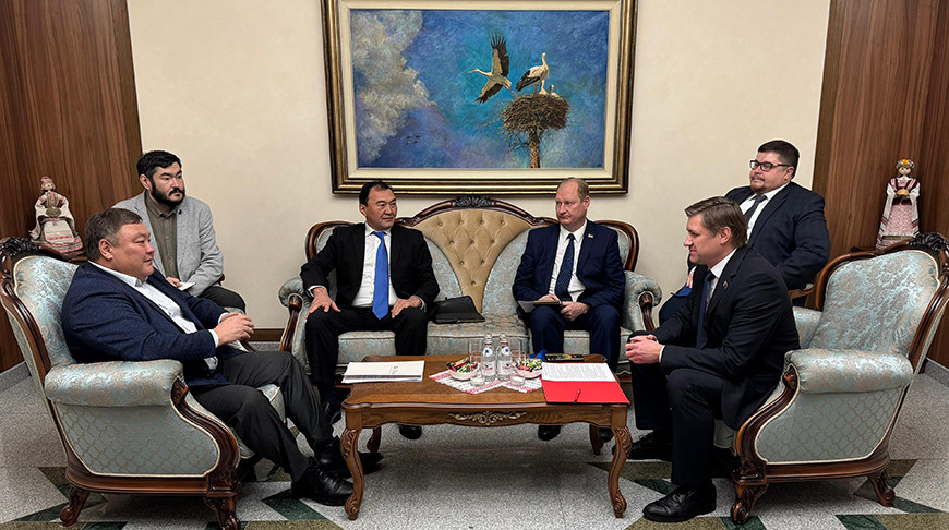 Belarus, Kazakhstan discuss opening of Kazakhstan Trading House in Minsk