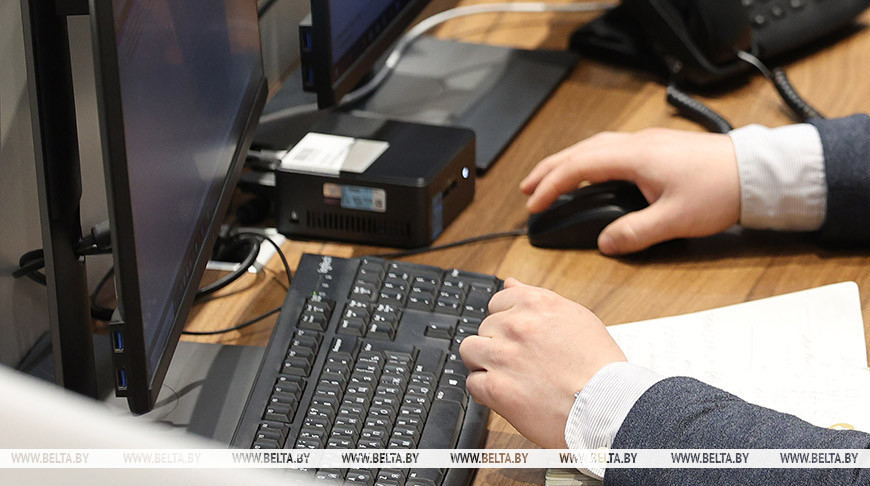 Belarus, Kazakhstan to expand trade in import-substitution goods via exchange